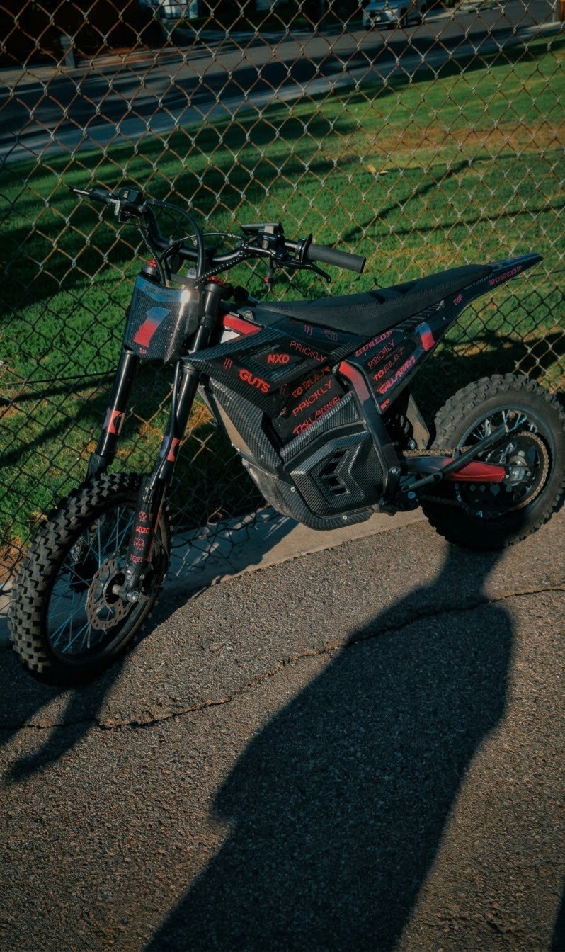 MXB Valtinsu/Cemoto Full Graphics Kit (worlds first)